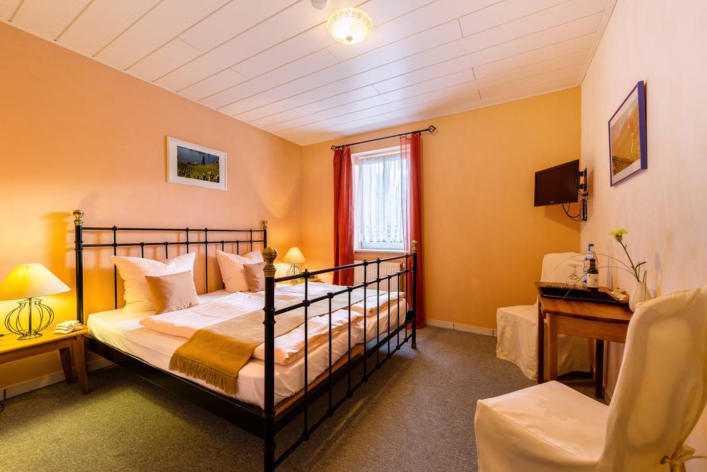 Moselhotel Ludwigs Kowerich Номер фото