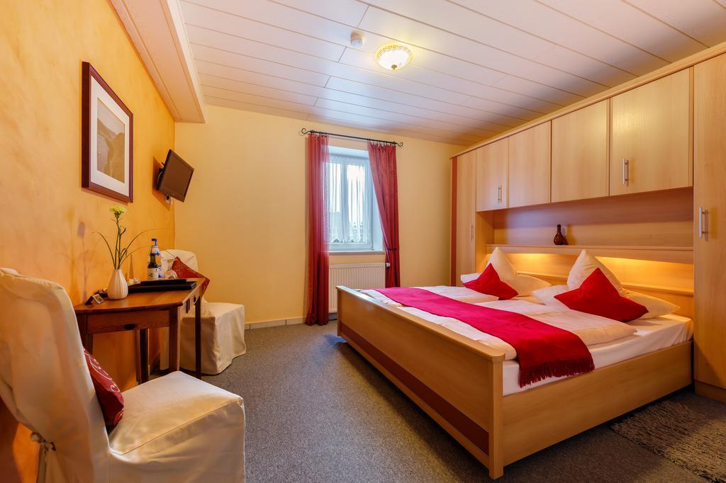 Moselhotel Ludwigs Kowerich Номер фото