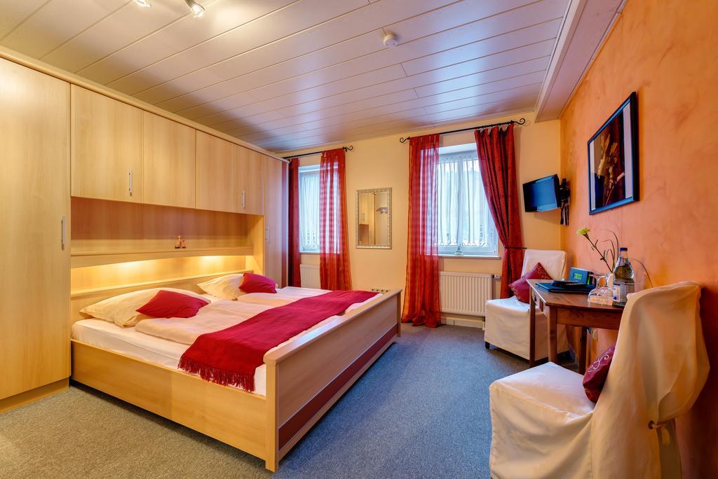 Moselhotel Ludwigs Kowerich Номер фото
