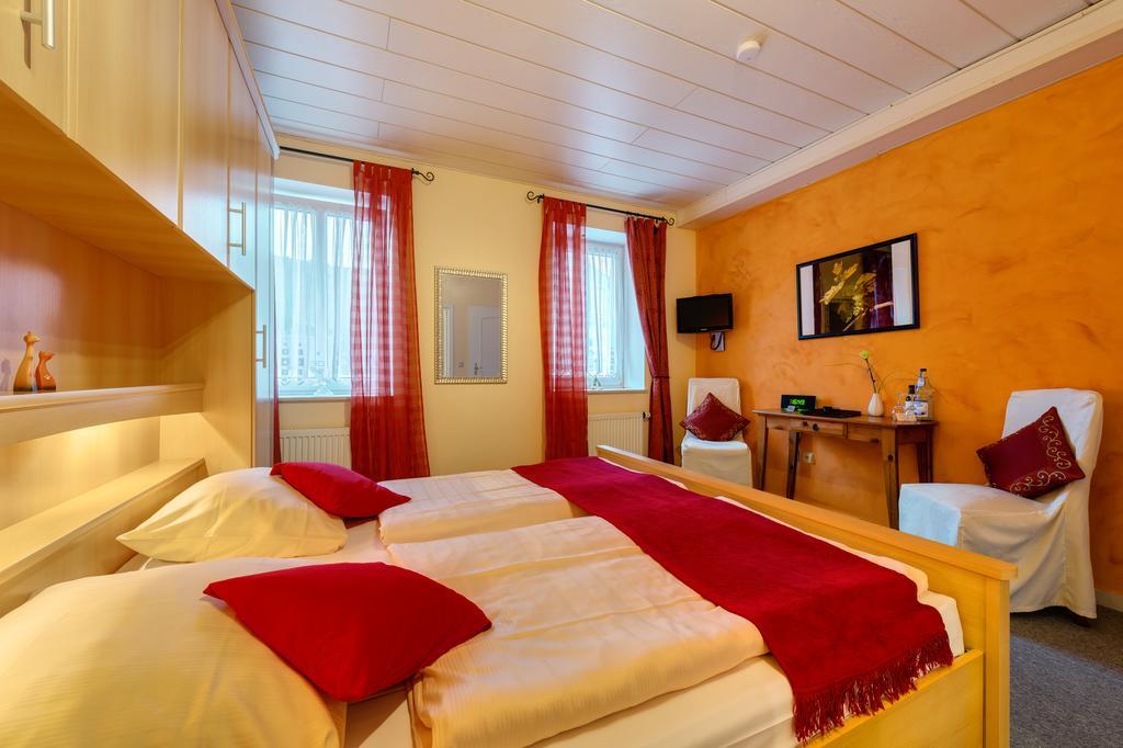 Moselhotel Ludwigs Kowerich Номер фото